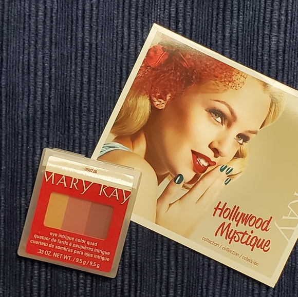 MARY KAY EYE INTRIGUE COLOR QUAD - Picture 4 of 5